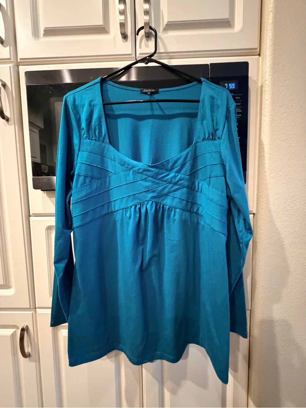 Daisy Fuentes Teal Long-Sleeve Pleated Front Top